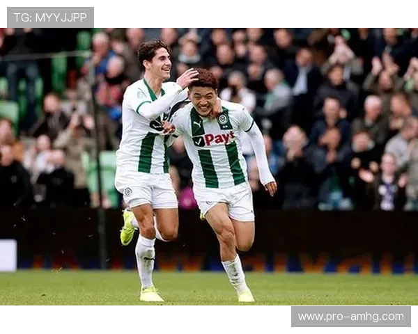 皇冠真人足球为你带来最新的足球资讯和比赛实时数据分析